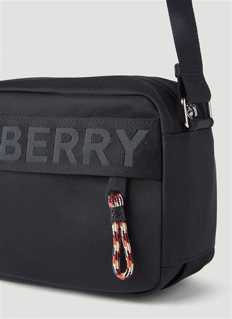 burberry paddy bag men